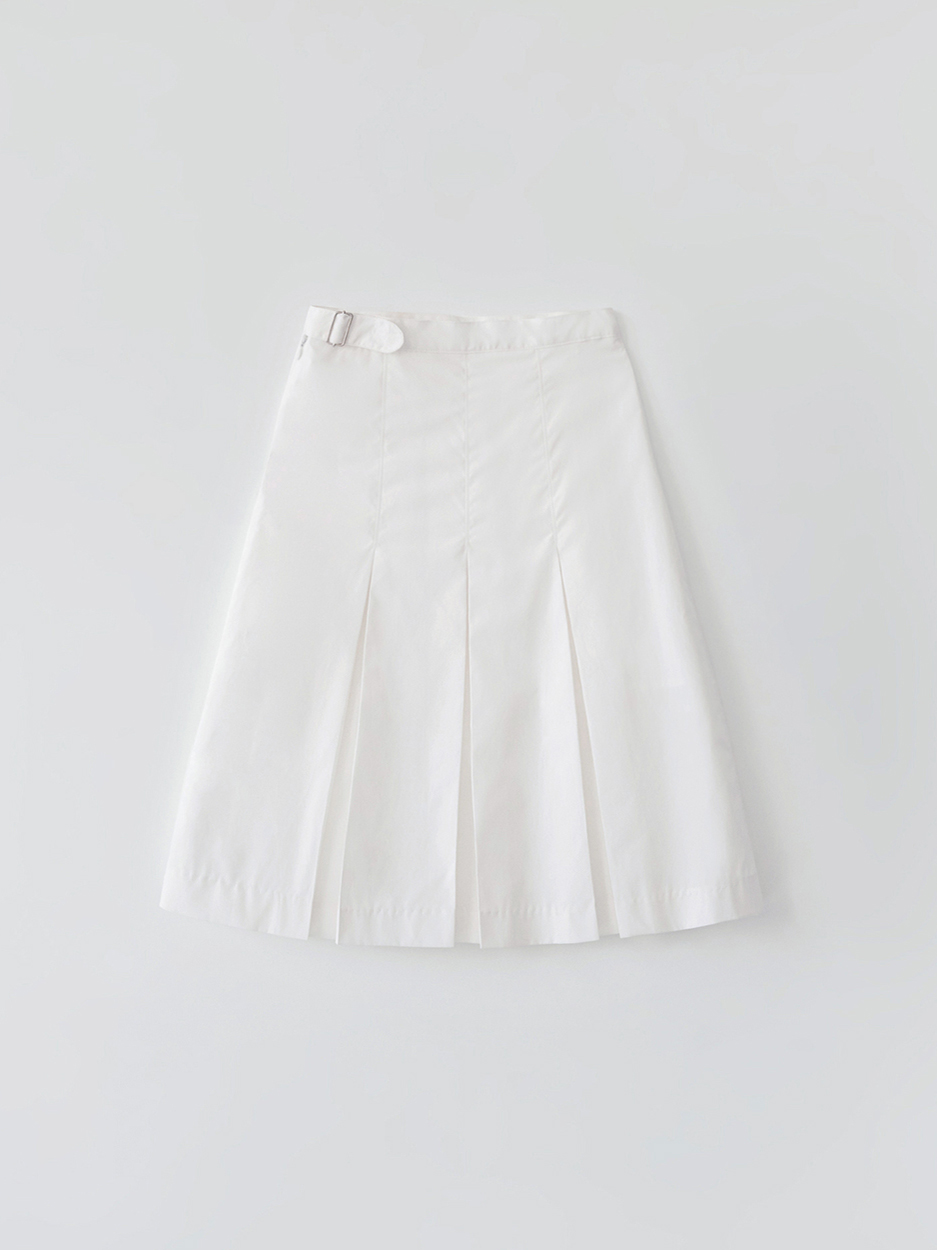 Buckle Pleats Skirt